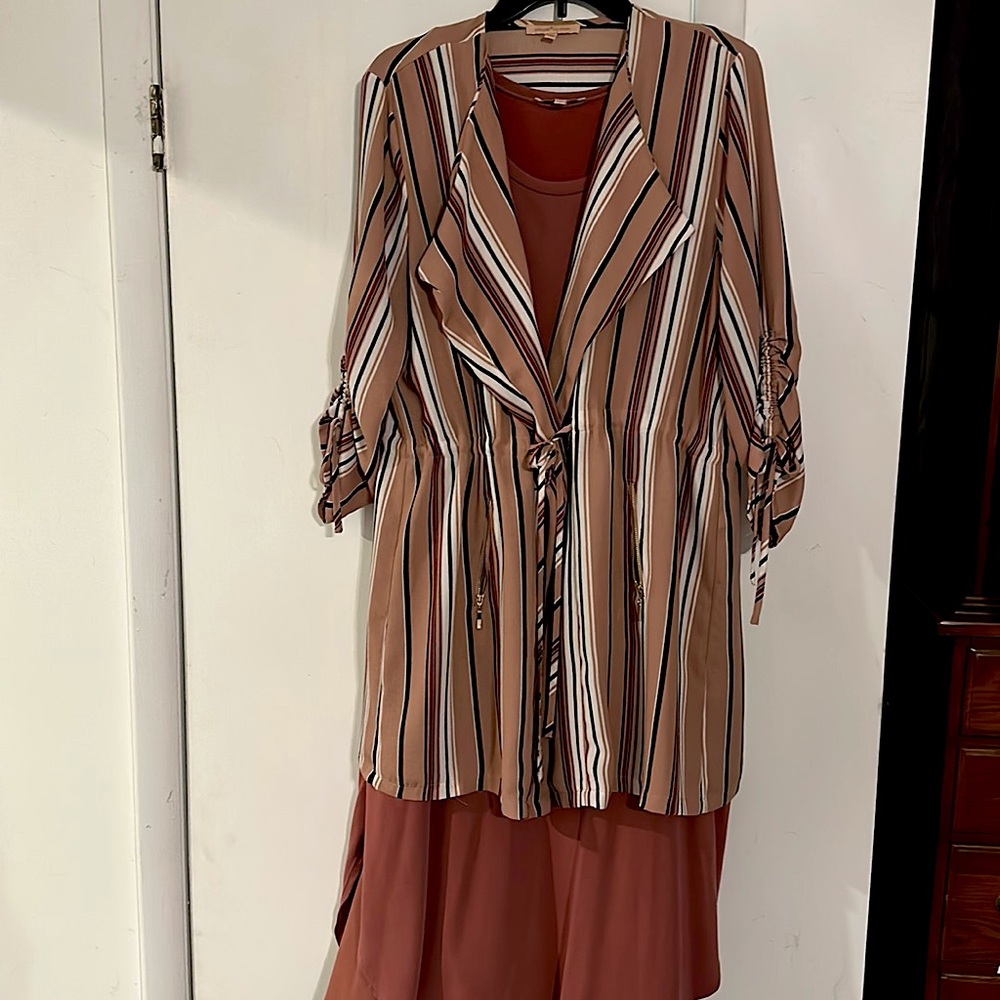 Two piece casual business dress